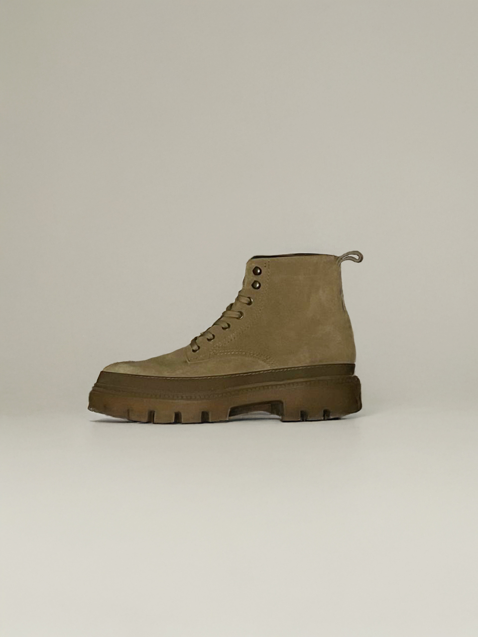 ZARA BOOTS (TIMBERLAND LIKE) [10.5US // 43AR] - Image 1